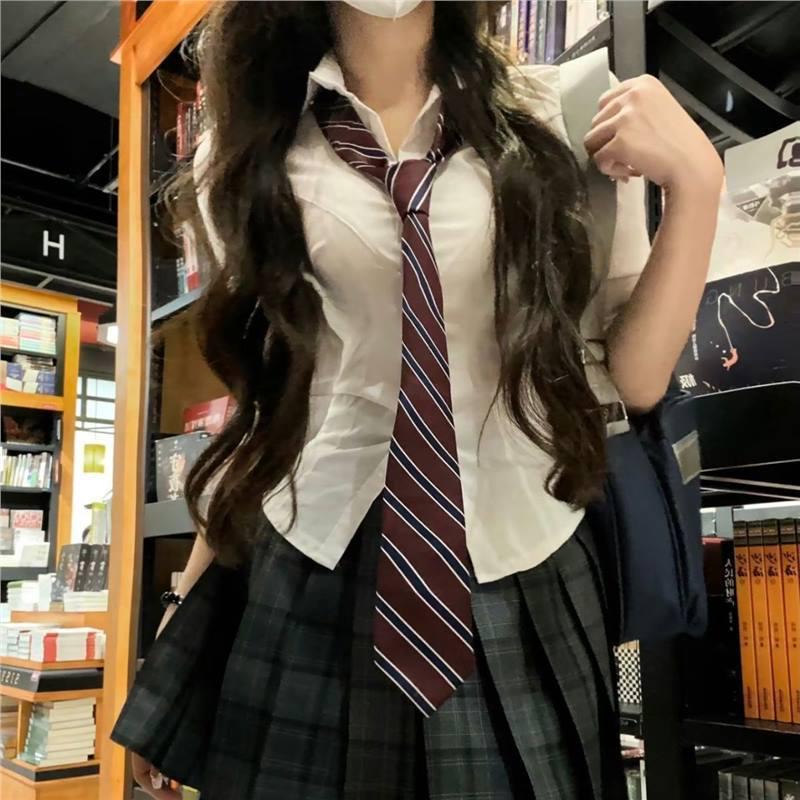Women s White Long Sleeve Academic Style Shirt - Spring/Autumn Waist-Hugging JK Set XL
Women s White Long Sleeve Academic Style Shirt - Spring/Autumn Waist-Hugging JK Set XL
