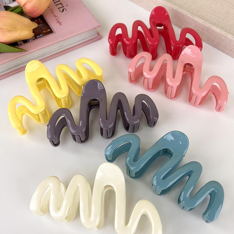 UXSL Fashion New Wavy Lines Large Colorful Hair Claws for Woman Elegant Hairpin Ponytail Clip Acrylic Barrettes Hair Accessories
UXSL Fashion New Wavy Lines Large Colorful Hair Claws for Woman Elegant Hairpin Ponytail Clip Acrylic Barrettes Hair Accessories