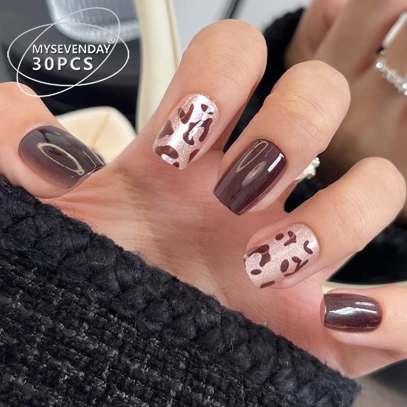 Xiaohongshu High-End Autumn/Winter Cat Eye Leopard Print Wearable Nail Art Stickers Prefabricated Nail Strips - 30 Pieces/Board
Xiaohongshu High-End Autumn/Winter Cat Eye Leopard Print Wearable Nail Art Stickers Prefabricated Nail Strips - 30 Pieces/Board