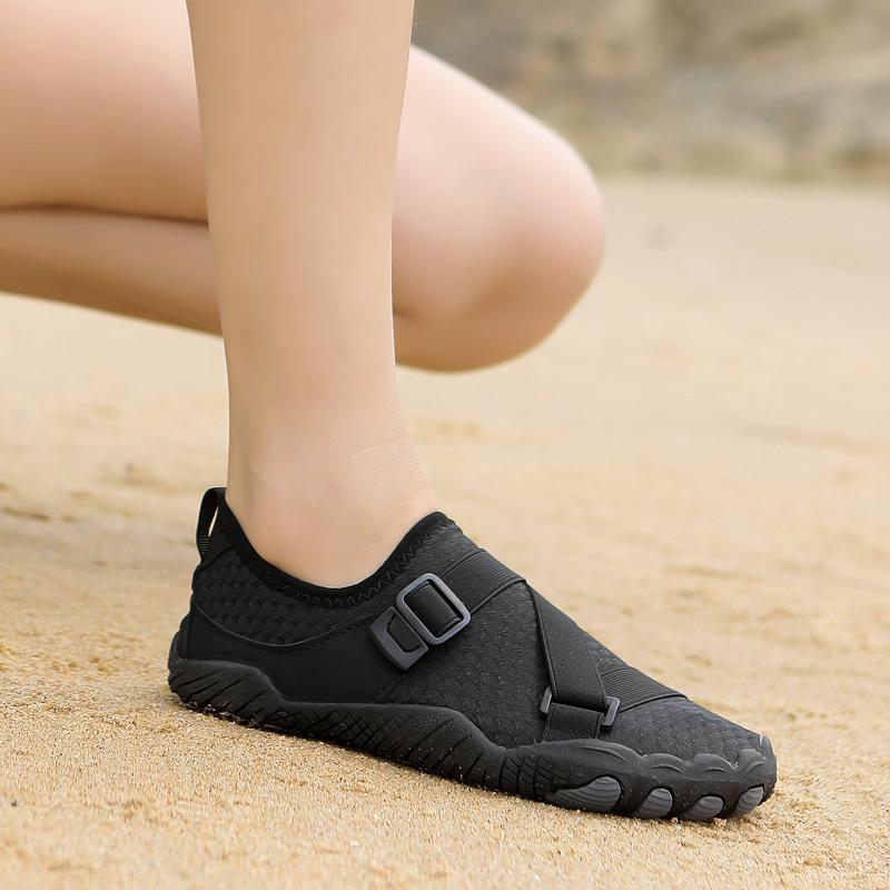 New cross-border beach swimming shoes outdoor five-finger shoes couple wading shoes retracement shoes 46 yards
New cross-border beach swimming shoes outdoor five-finger shoes couple wading shoes retracement shoes 46 yards
