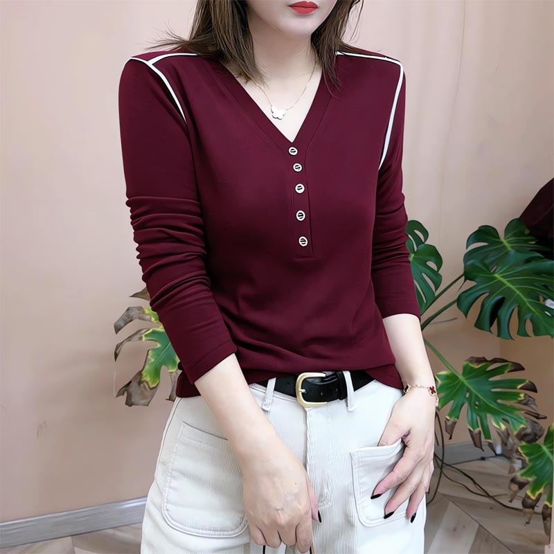 Double-sided German velvet solid color V-neck bottoming shirt for women s inner wear, autumn and winter velvet thickened long-sleeved top 2025 new M темно-сірий
Double-sided German velvet solid color V-neck bottoming shirt for women s inner wear, autumn and winter velvet thickened long-sleeved top 2025 new M темно-сірий