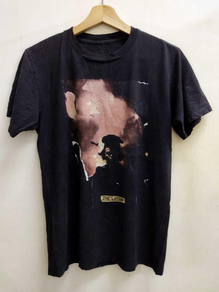 The Weeknd TShirt After Hours Til Dawn Tour Merch Black reprint PA7837 Unisex T-Shirt XXXL
The Weeknd TShirt After Hours Til Dawn Tour Merch Black reprint PA7837 Unisex T-Shirt XXXL