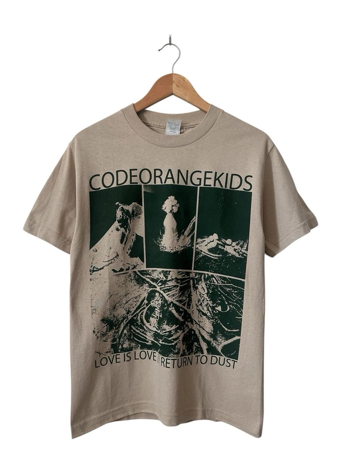 Code Orange Kids T Shirt Men’s Small Love Is Love Return To Dust Band M
Code Orange Kids T Shirt Men’s Small Love Is Love Return To Dust Band M
