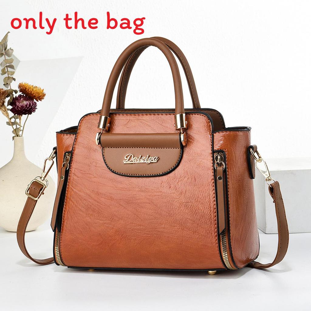 Street Style Pu Handbag With Top Zip Closure And Letter Decor For Daily Use EarthTone
Street Style Pu Handbag With Top Zip Closure And Letter Decor For Daily Use EarthTone