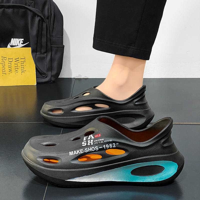 Hole shoes men wear ultra-light sports beach sandals boys drive non-slip men s sandals 38 чорний
Hole shoes men wear ultra-light sports beach sandals boys drive non-slip men s sandals 38 чорний