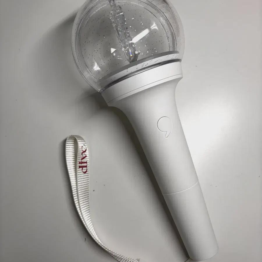 Ive Lightstick Wonyoung An Yu-jin Liz Leeseo Seo-ri Gaeul
Ive Lightstick Wonyoung An Yu-jin Liz Leeseo Seo-ri Gaeul