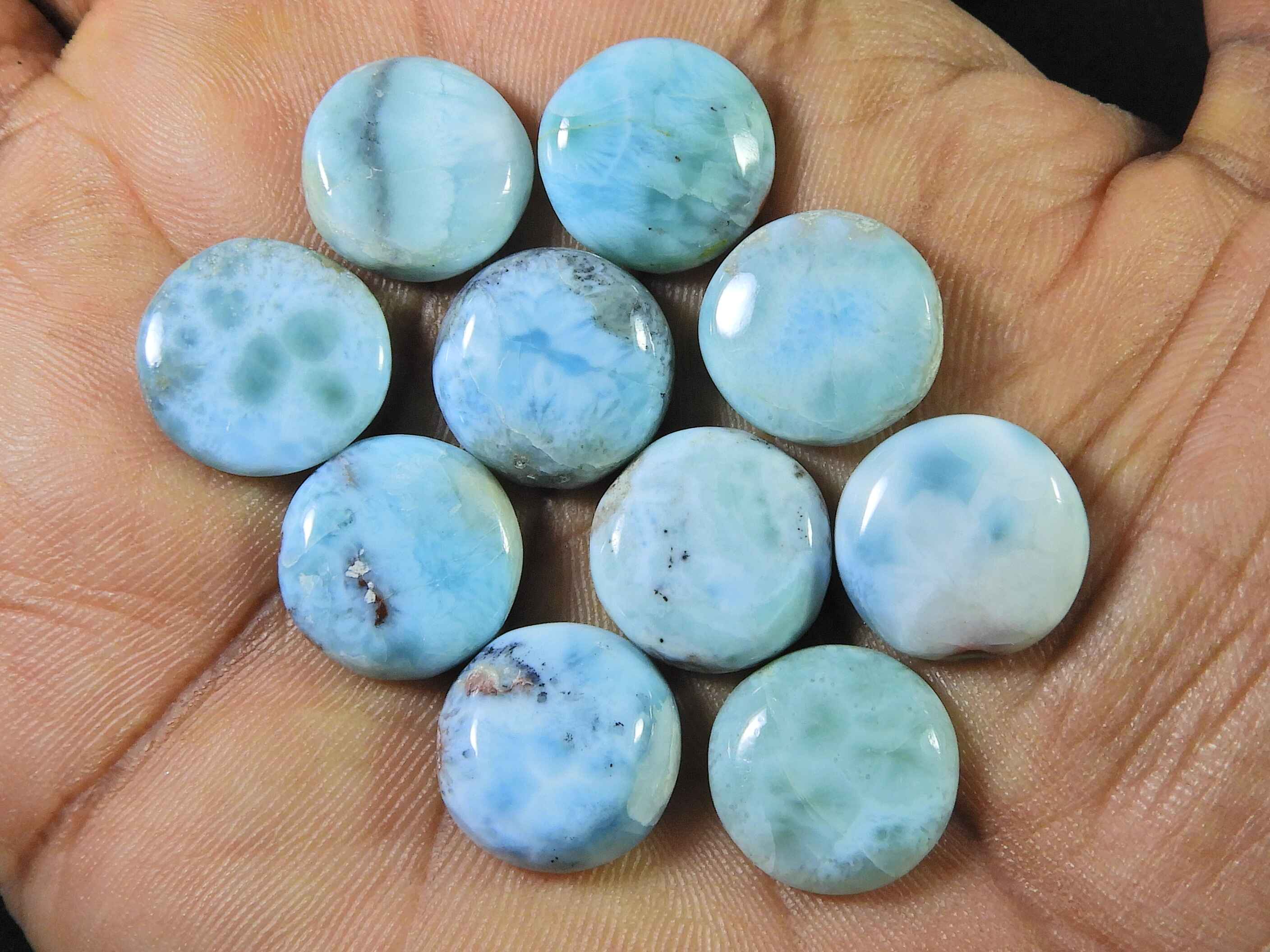14X14MM Natural Blue Larimar Round Cabochon Loose Gemstone 10Pcs Lot 83Cts. RQ-1718
14X14MM Natural Blue Larimar Round Cabochon Loose Gemstone 10Pcs Lot 83Cts. RQ-1718