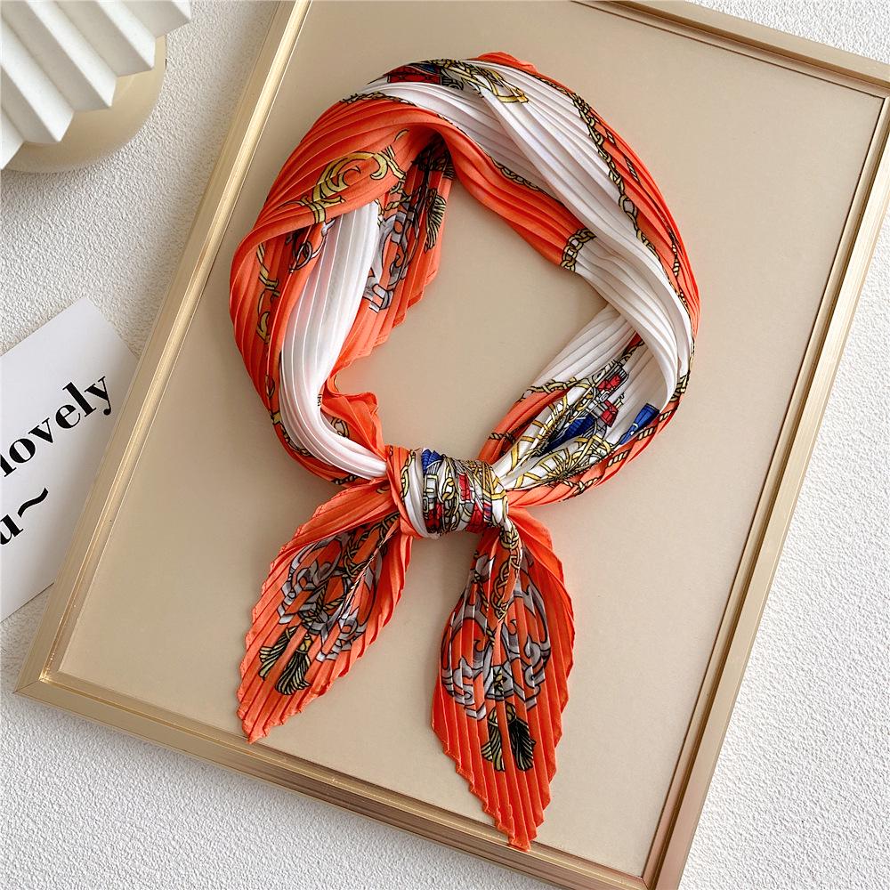 Весна 70 Плиссированный маленький шелковый шарф: Универсальный декоративный аксессуар в корейском стиле для деловых женщин 70 cm
Весна 70 Плиссированный маленький шелковый шарф: Универсальный декоративный аксессуар в корейском стиле для деловых женщин 70 cm