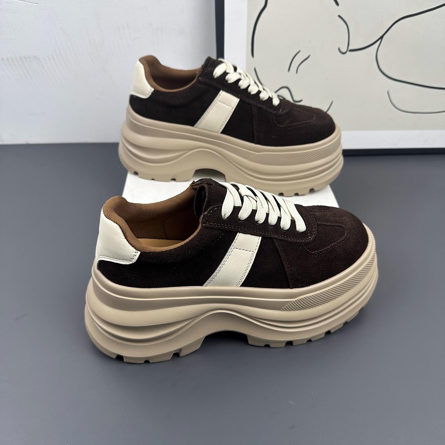 Leather retro muffin shoes women s autumn 2025 new round head lace-up casual shoes versatile platform German training shoes 40 темно-коричневого кольору
Leather retro muffin shoes women s autumn 2025 new round head lace-up casual shoes versatile platform German training shoes 40 темно-коричневого кольору