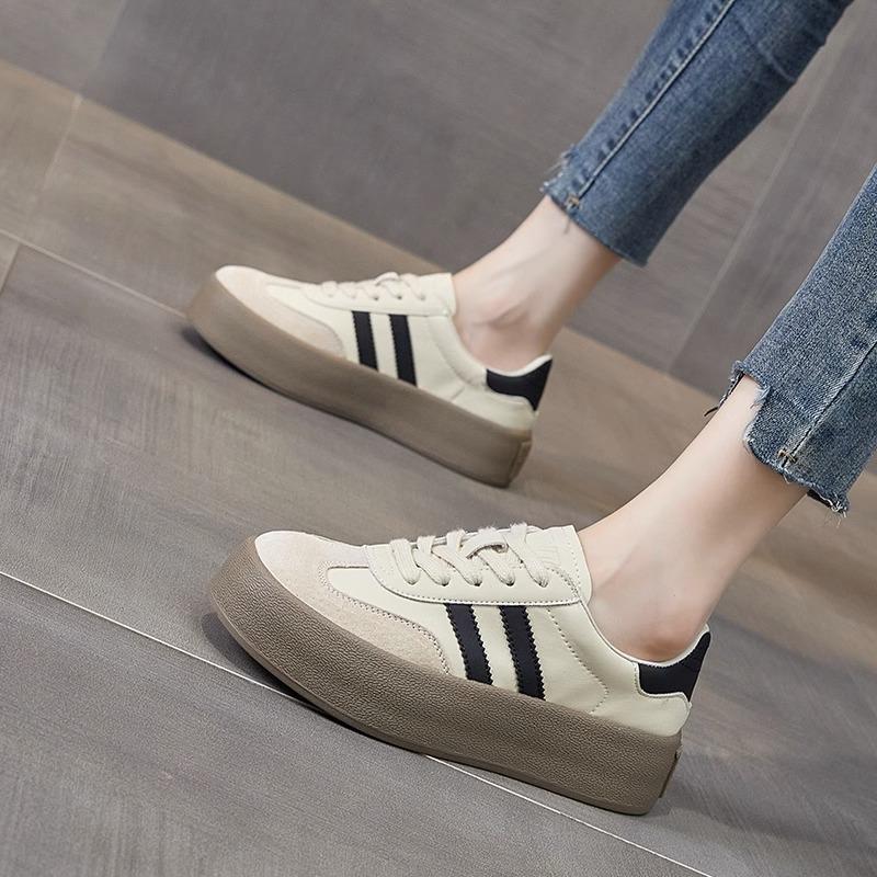 Leather retro children s spring new thick baseplate shoes casual sports white shoes 40
Leather retro children s spring new thick baseplate shoes casual sports white shoes 40