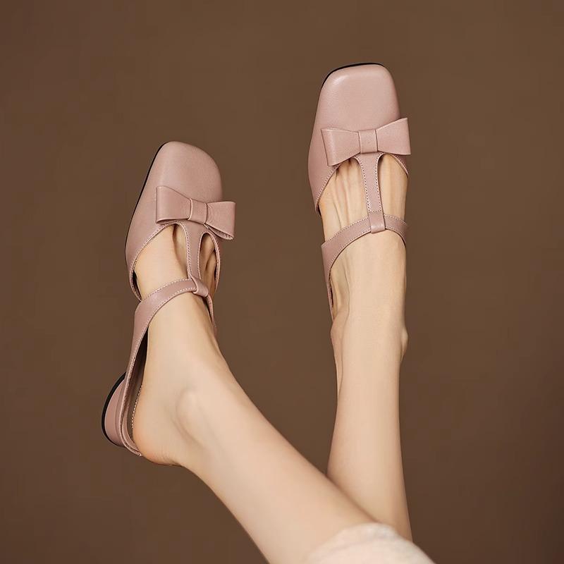 Fashion New Spring Summer Butterfly-Knot Patent Leather Pointed Toe Women Slippers Fashion Thin High Heels Mules Shoes Elegant Pumps 35 рожевий
Fashion New Spring Summer Butterfly-Knot Patent Leather Pointed Toe Women Slippers Fashion Thin High Heels Mules Shoes Elegant Pumps 35 рожевий
