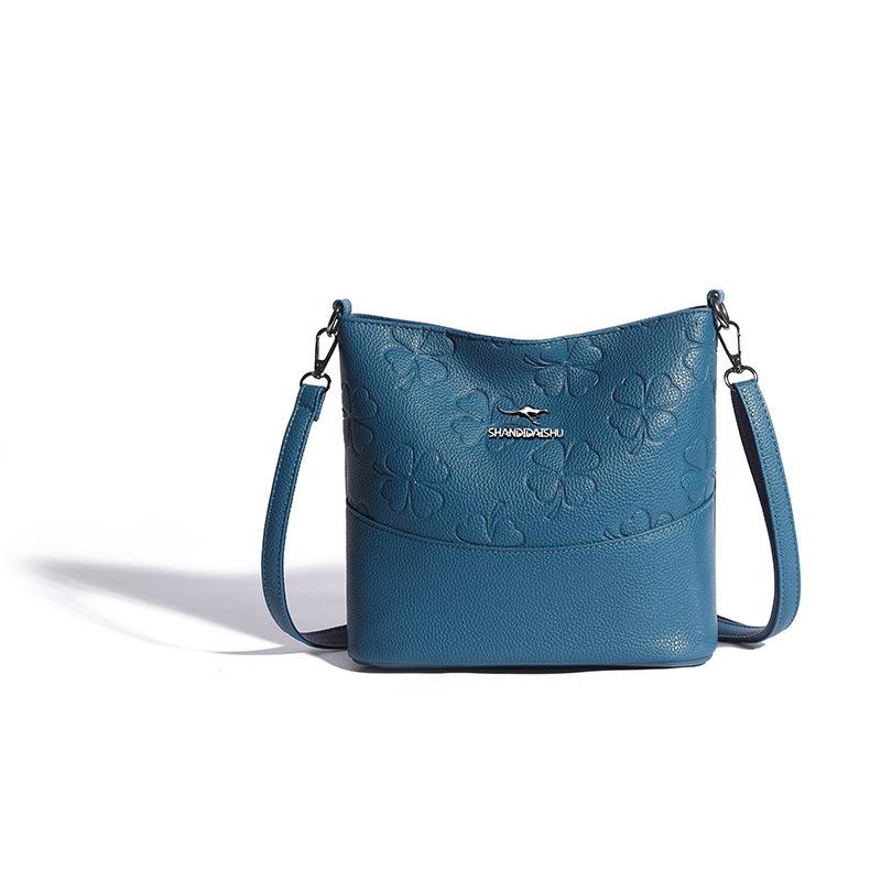 Women s bag new fashion printed bucket large capacity women s shoulder messenger bag soft leather bag зелёный
Women s bag new fashion printed bucket large capacity women s shoulder messenger bag soft leather bag зелёный