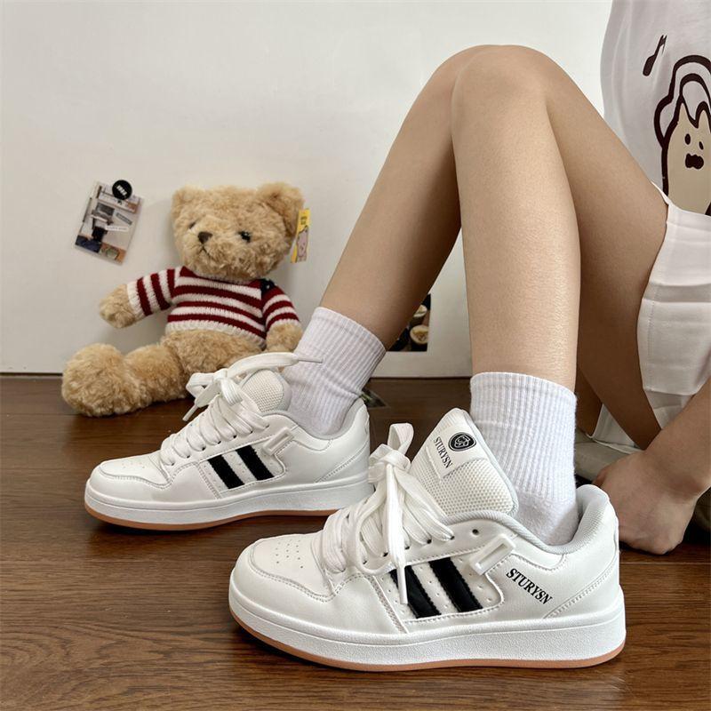 МОДНЕ ВЗУТТЯ Чоловічі дихаючі спортивні кросівки Спортивне взуття для бігу Відкритий жіночий теніс Тренажер для тренажерного залу 44
МОДНЕ ВЗУТТЯ Чоловічі дихаючі спортивні кросівки Спортивне взуття для бігу Відкритий жіночий теніс Тренажер для тренажерного залу 44