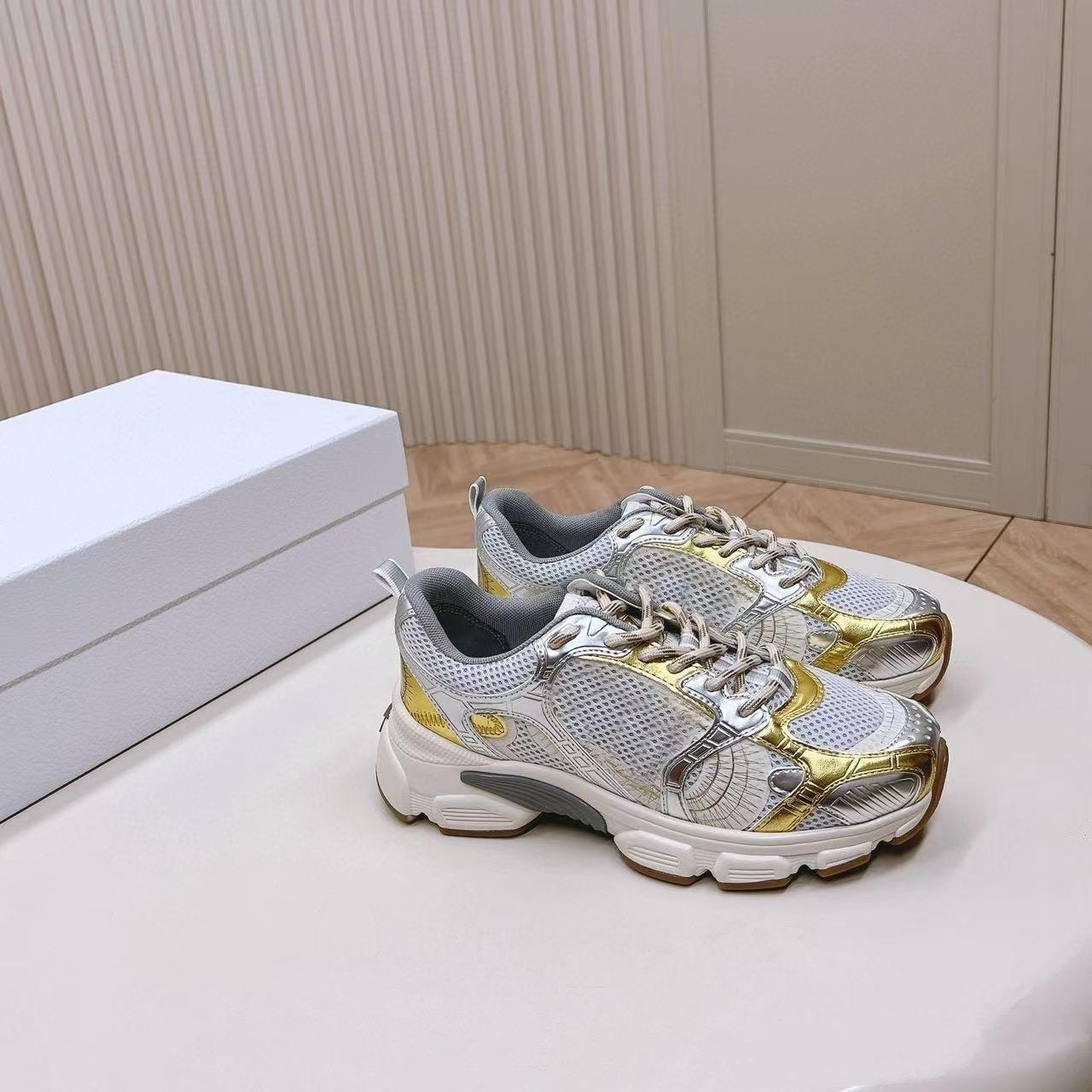 Женские кроссовки D s Celebrity Style, увеличивающие рост, из сетчатой ткани 2024 года: Модный и спортивный дизайн. 42 лимонно-желтый
Женские кроссовки D s Celebrity Style, увеличивающие рост, из сетчатой ткани 2024 года: Модный и спортивный дизайн. 42 лимонно-желтый