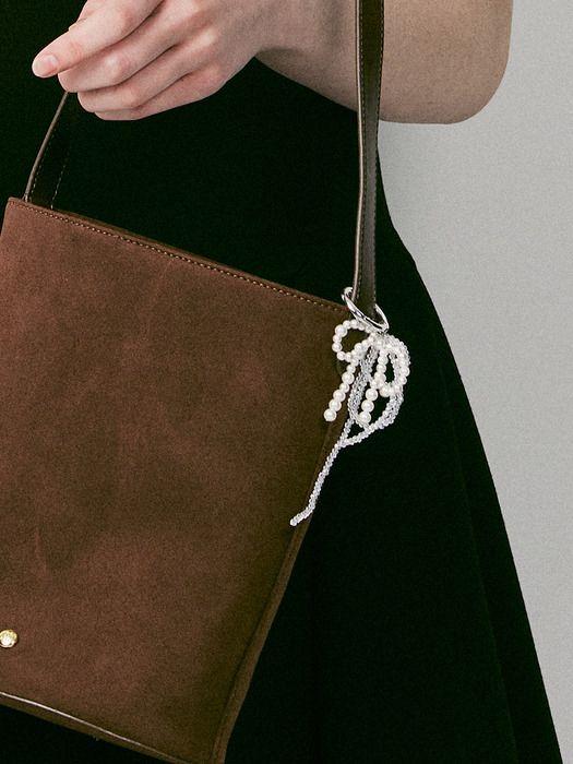 VINTAGE HOLLYWOOD Glitter Ribbon Pearl Keyring_VH249OKE001M Silver
VINTAGE HOLLYWOOD Glitter Ribbon Pearl Keyring_VH249OKE001M Silver