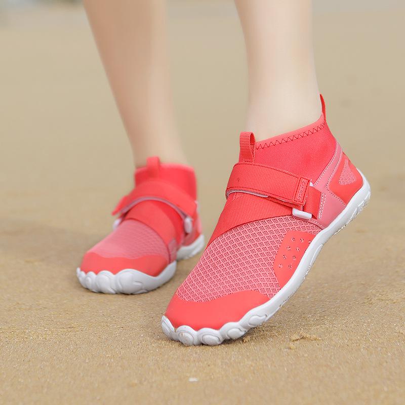 Unisex Breathable High-Top Water Shoes for Swimming, Wading, and Creek Trekking - Soft Sole, Non-Slip Beach and Fitness Shoes 39
Unisex Breathable High-Top Water Shoes for Swimming, Wading, and Creek Trekking - Soft Sole, Non-Slip Beach and Fitness Shoes 39