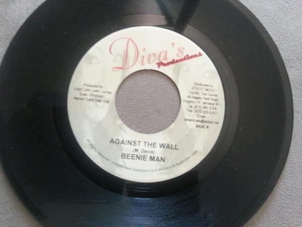 7inch Record BEENIE MAN - Against The Wall NONE Diva s Producti Jamaica Reggae, Ska & Dub Used
7inch Record BEENIE MAN - Against The Wall NONE Diva s Producti Jamaica Reggae, Ska & Dub Used