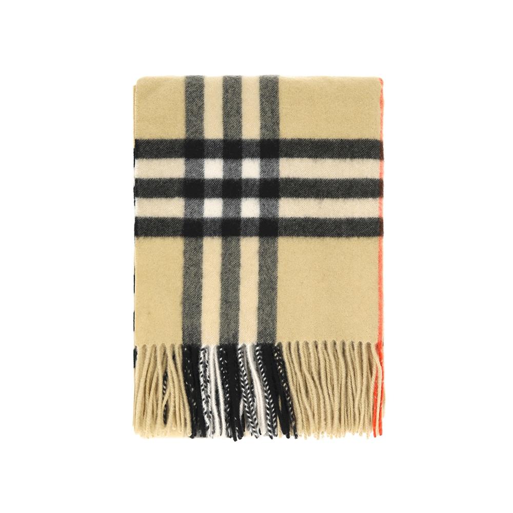 Шарф Burberry з широкою клітинкою та бахромою з кашеміру A2021 8085931 A2021
Шарф Burberry з широкою клітинкою та бахромою з кашеміру A2021 8085931 A2021