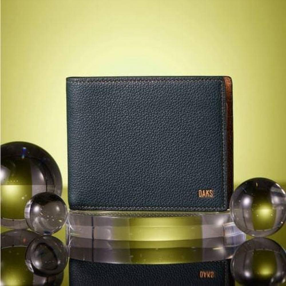 Daks Khaki Brown Color Combi Wallet Dbwa4f703k2 Single option
Daks Khaki Brown Color Combi Wallet Dbwa4f703k2 Single option