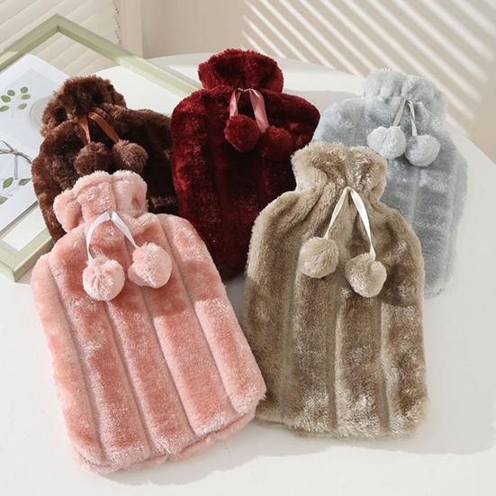 Yousheng 2000ML Hot Water Bag Good Heat Retention Water Filling Faux Rabbit Fur Cloth Covered Hand Warmer for Bedroom
Yousheng 2000ML Hot Water Bag Good Heat Retention Water Filling Faux Rabbit Fur Cloth Covered Hand Warmer for Bedroom