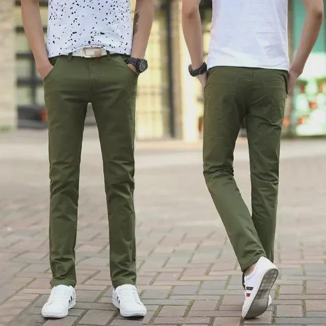 Мужские облегающие повседневные брюки в корейском стиле черного цвета
Мужские облегающие повседневные брюки в корейском стиле черного цвета