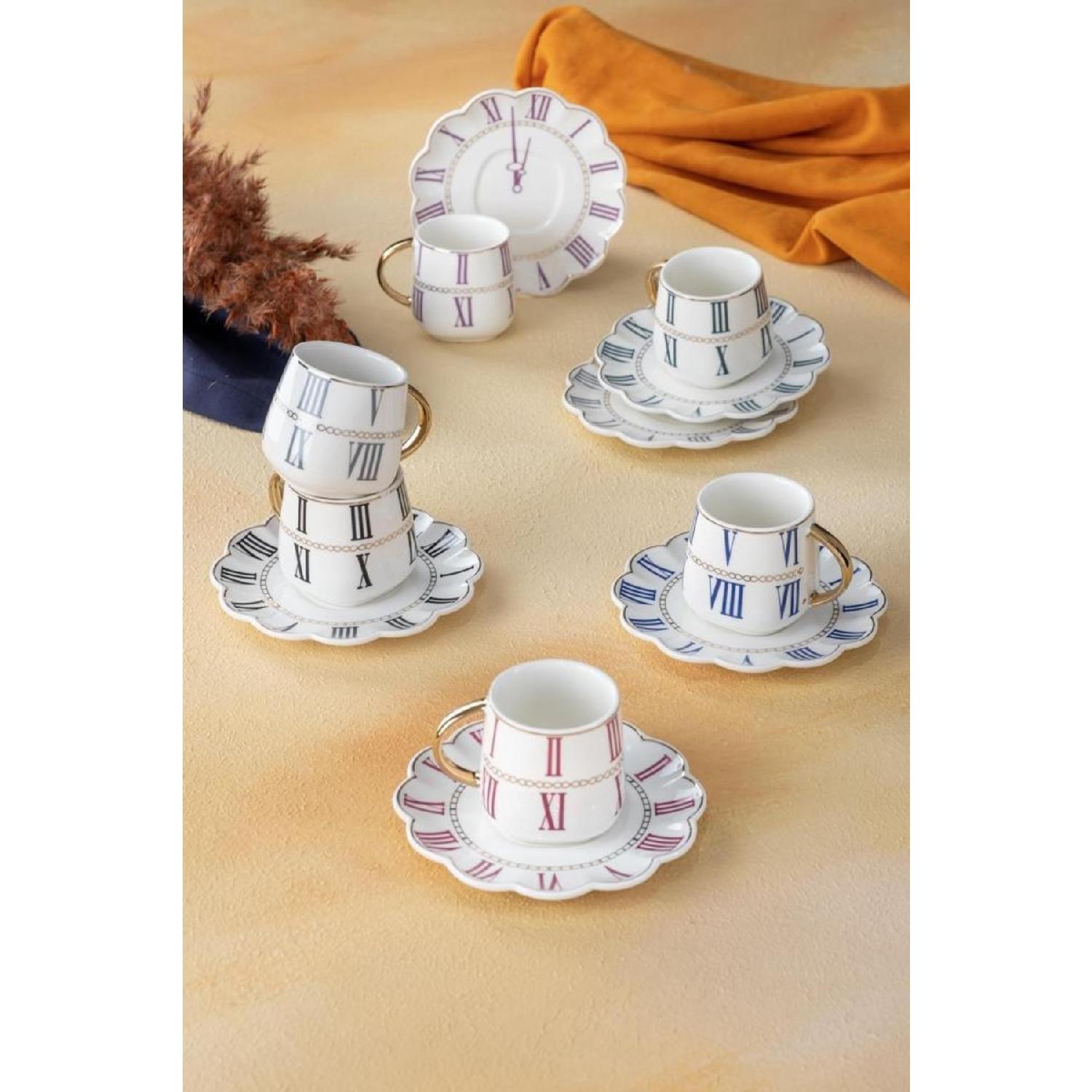 Вечная 6-цветная чашка турецкого кофе на 6 человек
Вечная 6-цветная чашка турецкого кофе на 6 человек