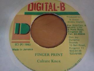 7inch Record CULTURE KNOX Finger Print NONE DIGITALB 1992 Jamaica Reggae Ska Dub Used
7inch Record CULTURE KNOX Finger Print NONE DIGITALB 1992 Jamaica Reggae Ska Dub Used