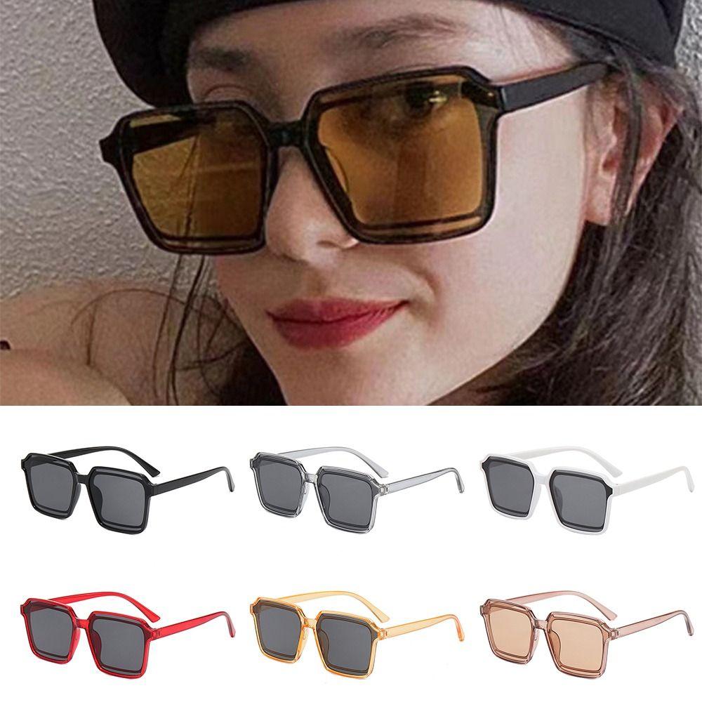 Y2K Square Frame Sun Glasses Street Style Shades Trendy Clubbing Sunglasses for Women Clear Yellow-Gray
Y2K Square Frame Sun Glasses Street Style Shades Trendy Clubbing Sunglasses for Women Clear Yellow-Gray