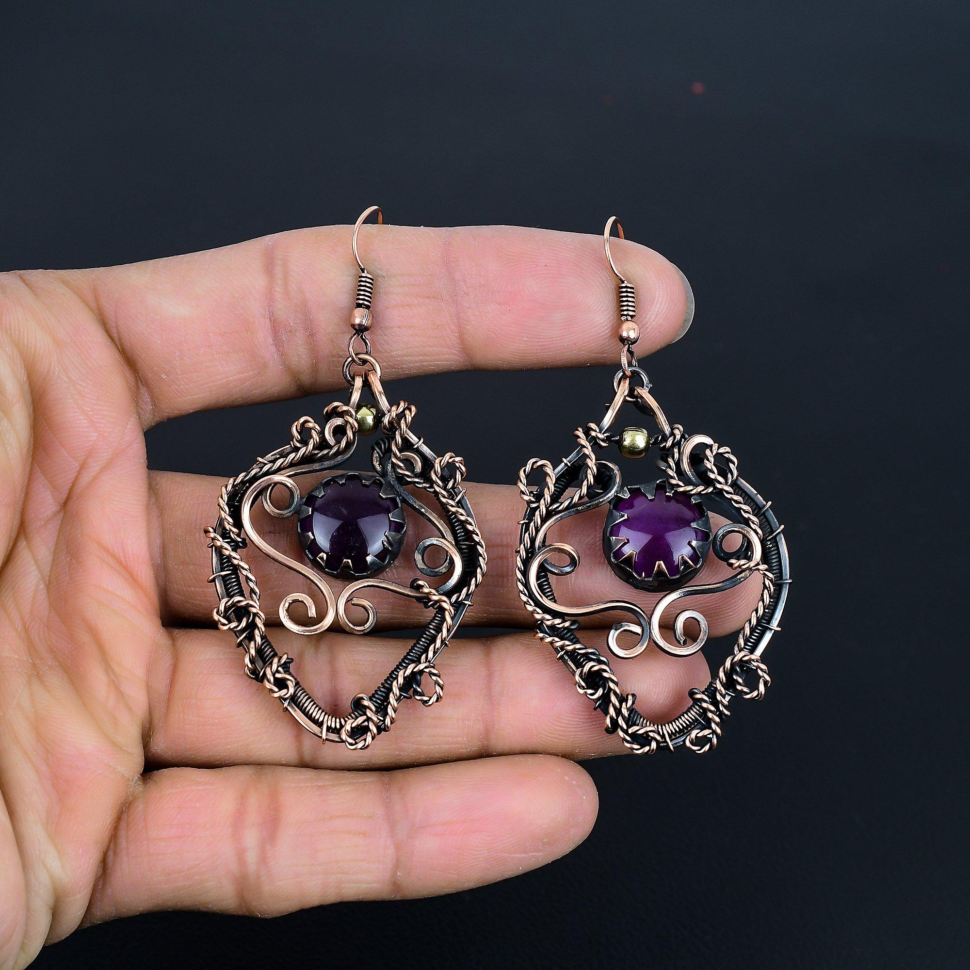 Серьги с аметистом, ювелирные изделия из драгоценных камней, серьги, обмотанные медной проволокой 999 пробы, подарок для женщин, серьги ручной работы 2.87 Inches
Серьги с аметистом, ювелирные изделия из драгоценных камней, серьги, обмотанные медной проволокой 999 пробы, подарок для женщин, серьги ручной работы 2.87 Inches