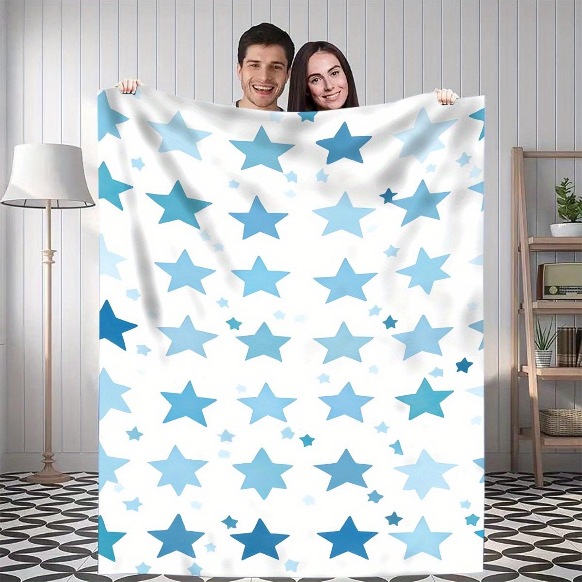 1pc Flannel Blanket - Soft Warm All-Season Throw with Modern Blue & Turquoise Stars, Lightweight Portable for Home, Travel 75x90cm28x35in
1pc Flannel Blanket - Soft Warm All-Season Throw with Modern Blue & Turquoise Stars, Lightweight Portable for Home, Travel 75x90cm28x35in