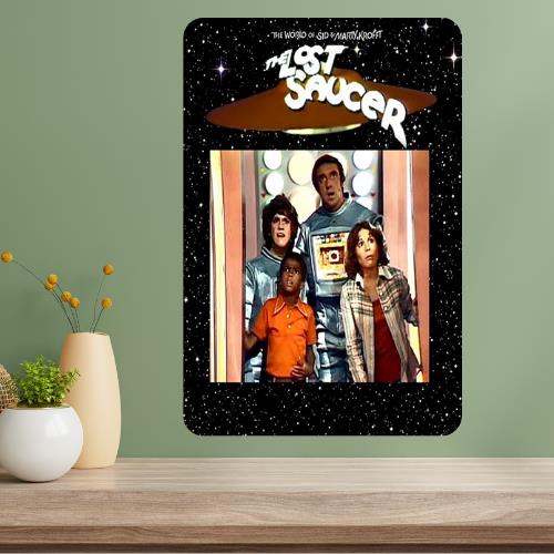 The Lost Saucer Classic TV Show Metal Poster Sign 20x30cm(7.8x11.8inch)
The Lost Saucer Classic TV Show Metal Poster Sign 20x30cm(7.8x11.8inch)