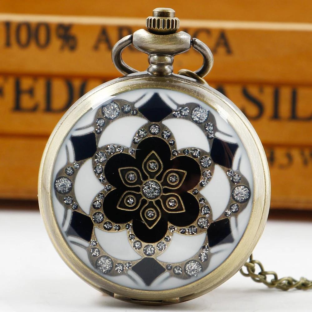 Retro Korean Drip Gum Flower Unisex Pocket Watch Vintage Design Quartz Chain Clock Pendant Jewelry Timepiece Gift for Women Men білий
Retro Korean Drip Gum Flower Unisex Pocket Watch Vintage Design Quartz Chain Clock Pendant Jewelry Timepiece Gift for Women Men білий