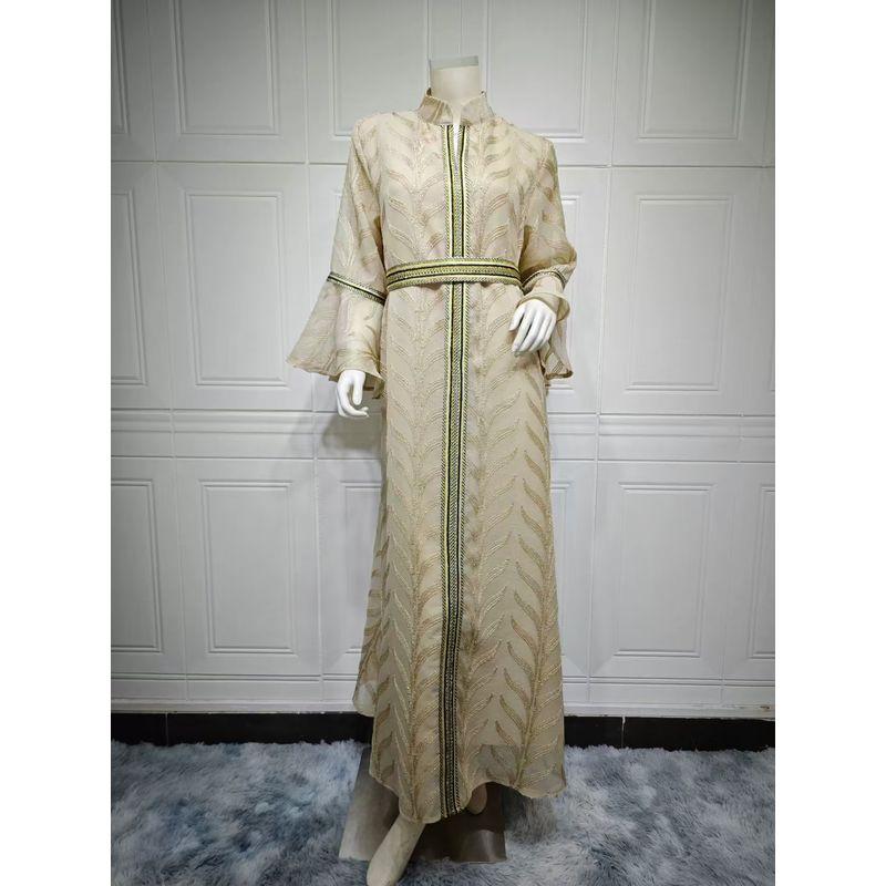 New Middle East Embroidered Bell Sleeve Elegant Dress Embroidered Flared Sleeve Dress Apricot color XL
New Middle East Embroidered Bell Sleeve Elegant Dress Embroidered Flared Sleeve Dress Apricot color XL