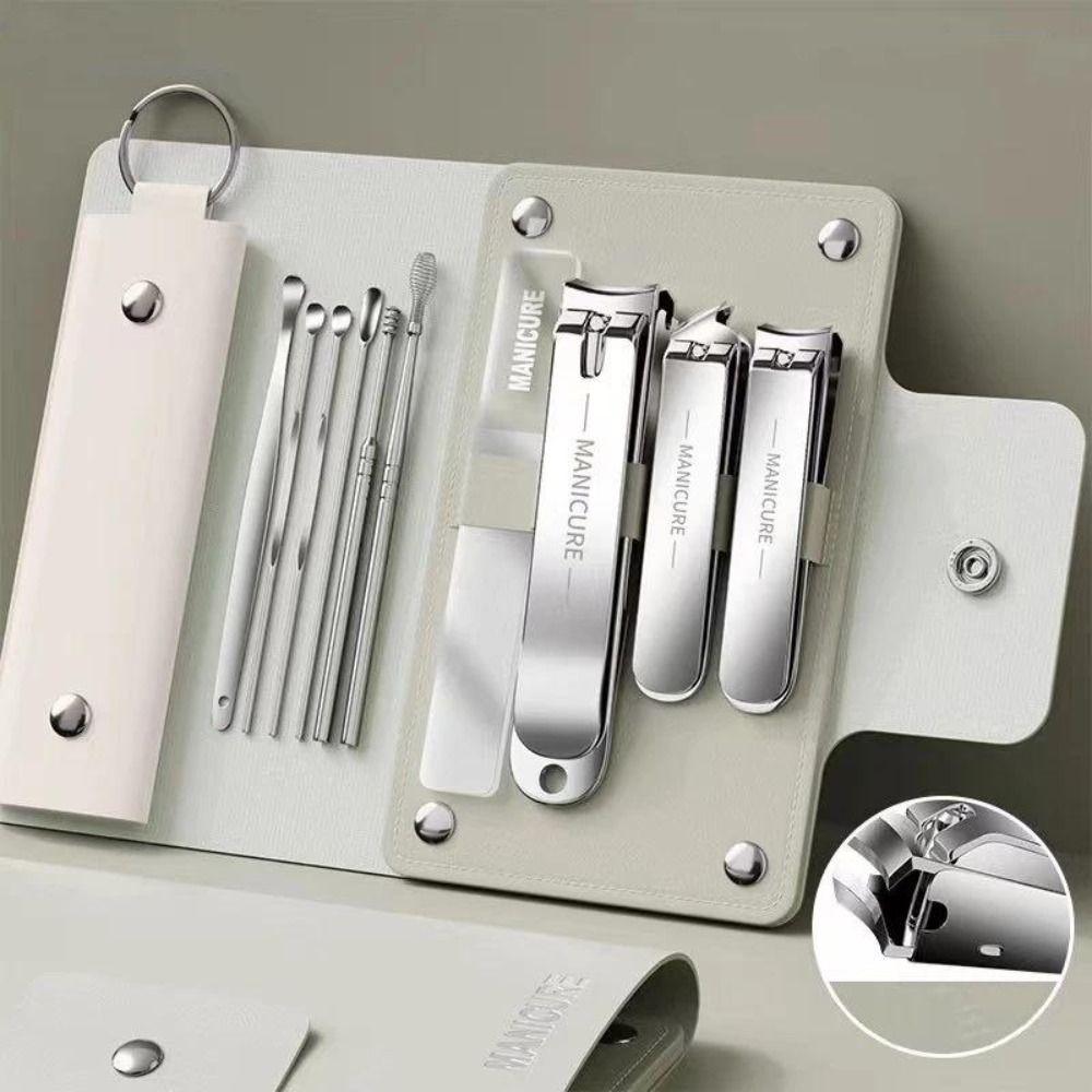 Portable Nail Clippers Set Stainless Steel Nails Manicure Tools High Quality Nail Trimming Tools срібний
Portable Nail Clippers Set Stainless Steel Nails Manicure Tools High Quality Nail Trimming Tools срібний