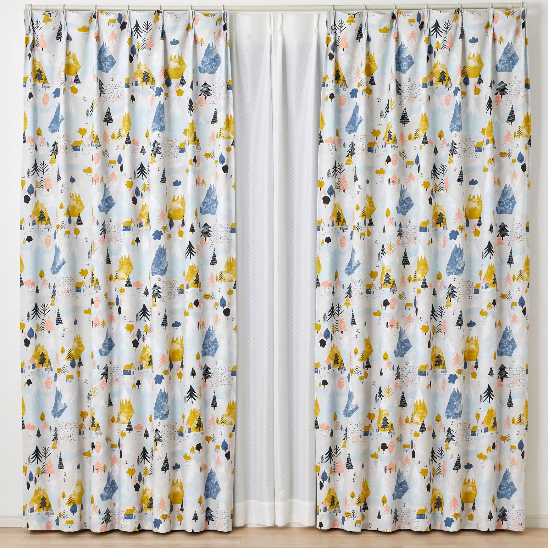 Suminoe Yukiyama V1354 Моющиеся шторы 100 x 135, 1 панель, Желтые, см,
Suminoe Yukiyama V1354 Моющиеся шторы 100 x 135, 1 панель, Желтые, см,