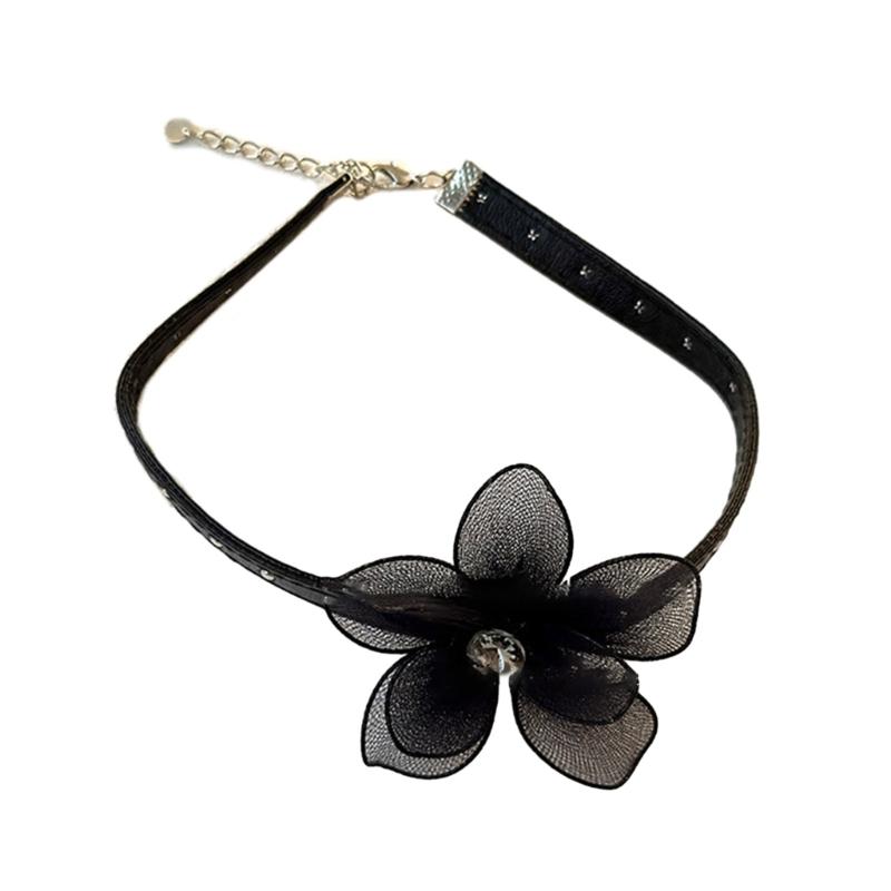 Simple Flower Aesthetic Necklace Fashion Simple Clavicle Chain for Women Girls Wedding Jewelry Party Birthday Gift чорний
Simple Flower Aesthetic Necklace Fashion Simple Clavicle Chain for Women Girls Wedding Jewelry Party Birthday Gift чорний
