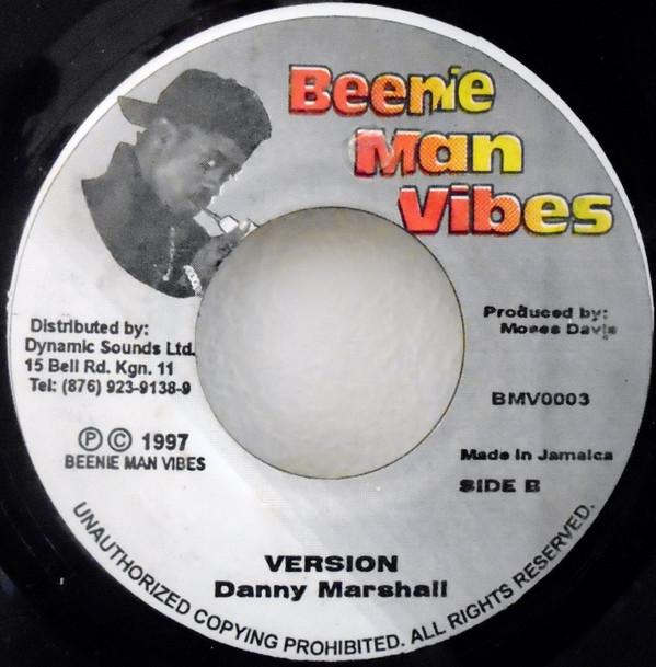 7inch Record SILVER CAT - Funny NONE Beenie Man Vibe 1997 Jamaica Reggae, Ska & Dub Used
7inch Record SILVER CAT - Funny NONE Beenie Man Vibe 1997 Jamaica Reggae, Ska & Dub Used