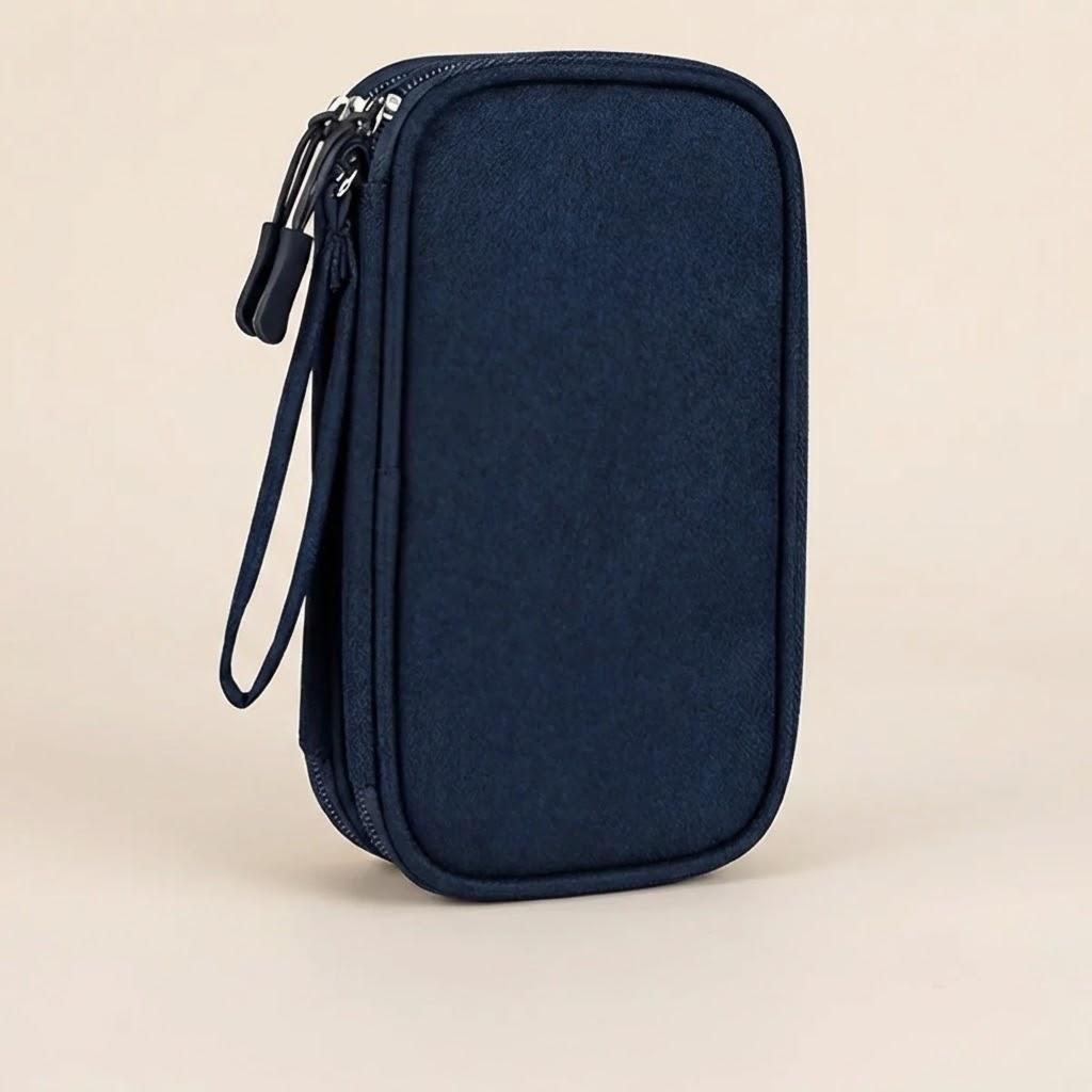 Portable Waterproof Travel Bag Digital Charger Storage for USB Cable Earphone Power Bank Organizer Bag синий
Portable Waterproof Travel Bag Digital Charger Storage for USB Cable Earphone Power Bank Organizer Bag синий