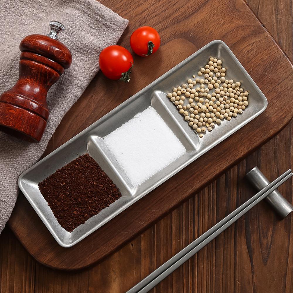 2Pcs Irregular Shape Dip Tray Industrial Style Condiment Dish Versatile Seasoning Tray Snack Style A
2Pcs Irregular Shape Dip Tray Industrial Style Condiment Dish Versatile Seasoning Tray Snack Style A