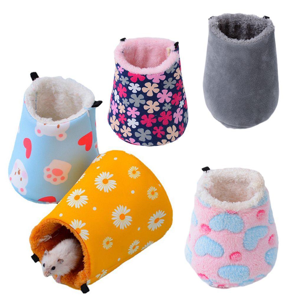 Pack Basket Shape Comfortable Hamster Hammock Small Animal Sleeping Bed Guinea Pig Nest Warm House
Pack Basket Shape Comfortable Hamster Hammock Small Animal Sleeping Bed Guinea Pig Nest Warm House