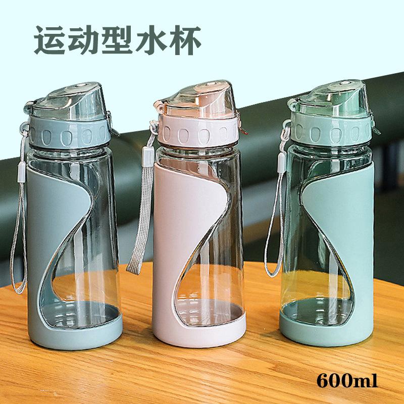 Летний портативный пластиковый стакан, мужской и женский ручной студенческий стакан, термостойкий и герметичный стакан для питья, повседневный стакан 600ml
Летний портативный пластиковый стакан, мужской и женский ручной студенческий стакан, термостойкий и герметичный стакан для питья, повседневный стакан 600ml