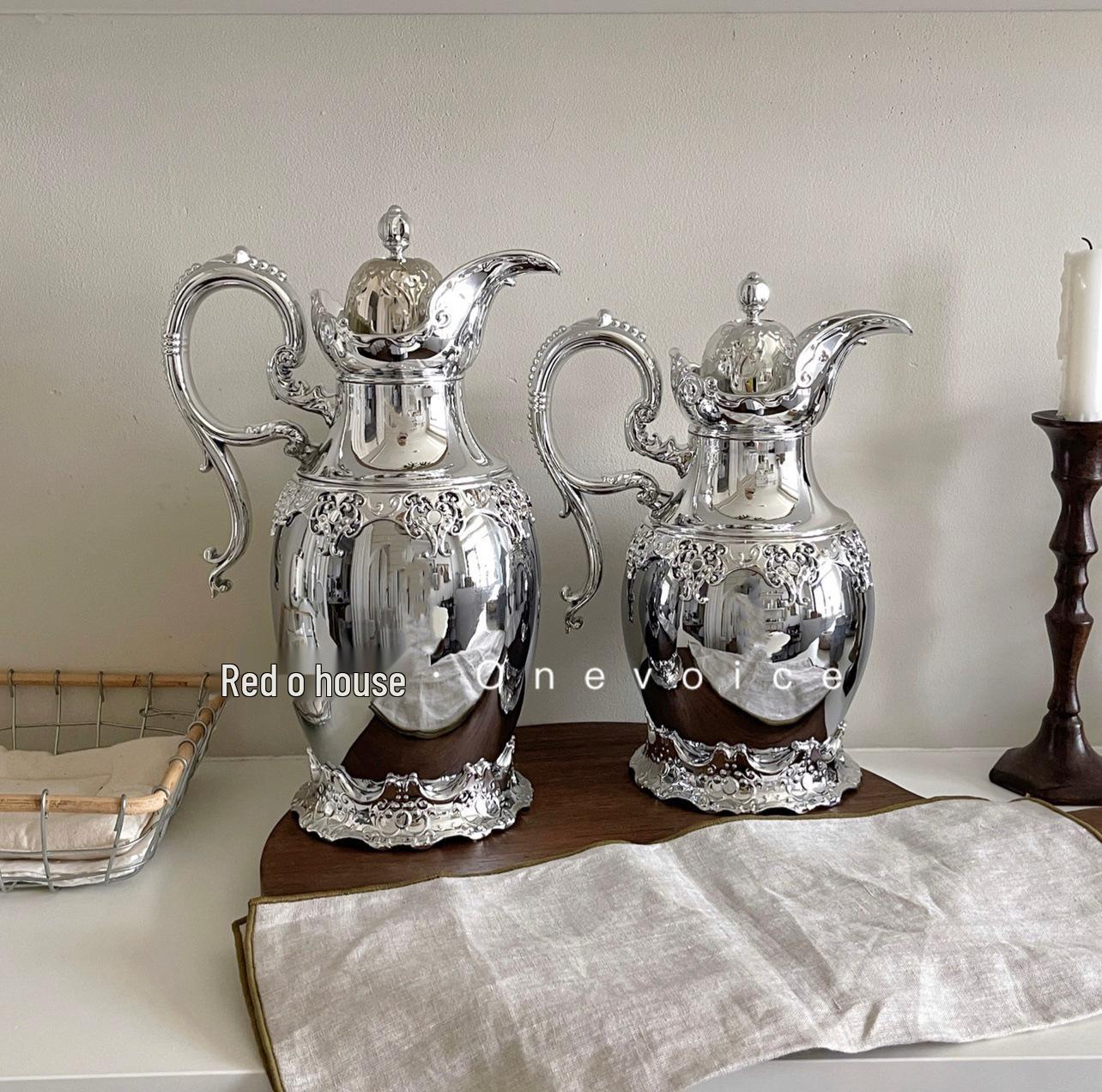Retro Silver Thermos Kettle for Home - Red Brick Design Small Silver 500ml
Retro Silver Thermos Kettle for Home - Red Brick Design Small Silver 500ml