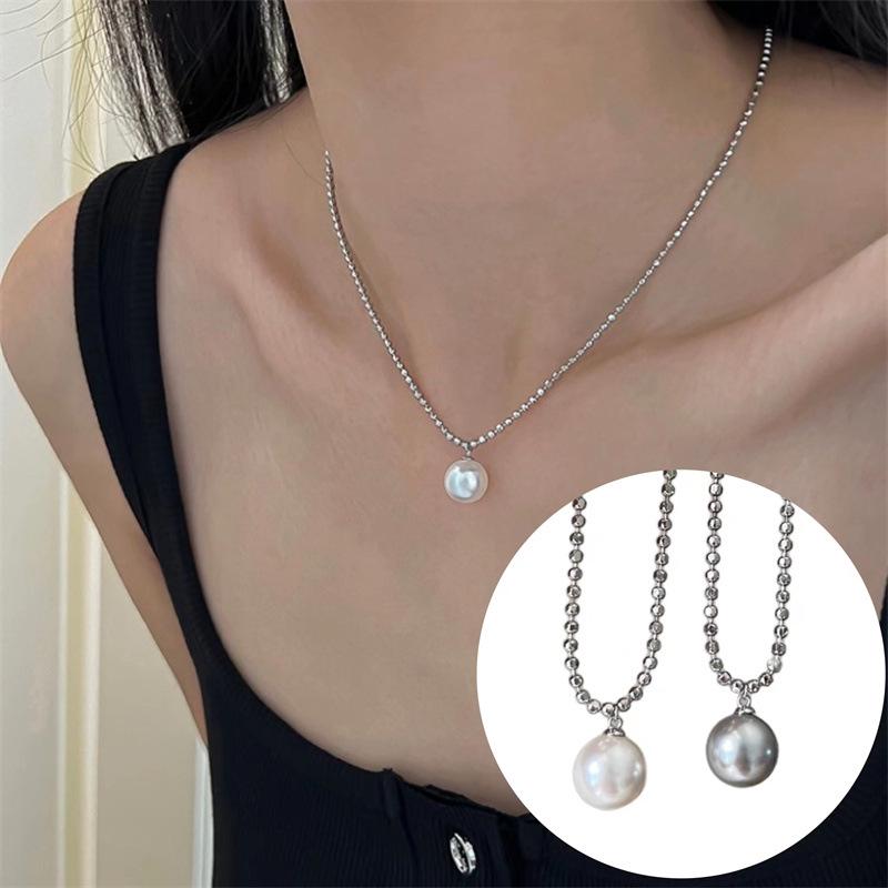 Yuan You Sterling Silver S925 Round Bead Chain High Luster Gray Pearl Crystal Drawstring Necklace Shijia White (Sterling Silver)
Yuan You Sterling Silver S925 Round Bead Chain High Luster Gray Pearl Crystal Drawstring Necklace Shijia White (Sterling Silver)