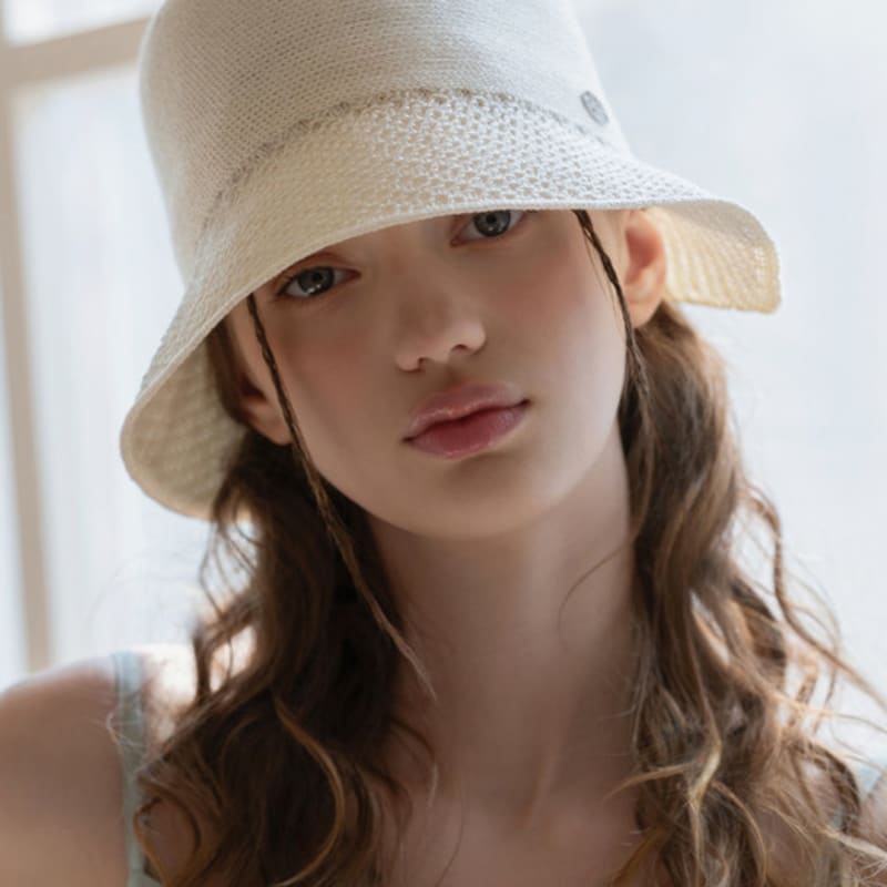 TATIANA Mielli Bag Ribbon Bonnet Hat HT8172 2 Colors BLACK
TATIANA Mielli Bag Ribbon Bonnet Hat HT8172 2 Colors BLACK