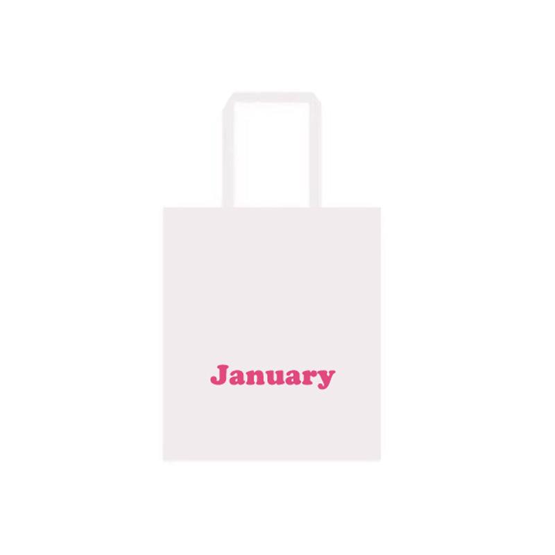 Twelve months of different colors of portable handbags, colorful alphabet handheld canvas bags, mini walking bags
Twelve months of different colors of portable handbags, colorful alphabet handheld canvas bags, mini walking bags