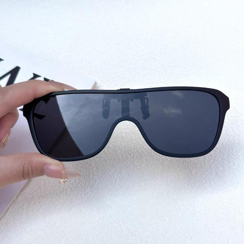 Trending Clip On Sunglasses Large Frame Men Polarized Flip Up Sun Glasses Driving Adapt Mirror Blue Red Polarising Lens
Trending Clip On Sunglasses Large Frame Men Polarized Flip Up Sun Glasses Driving Adapt Mirror Blue Red Polarising Lens