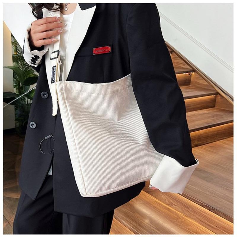 Tuition bag Canvas bag Women s shoulder bag Large capacity cloth bag Literary hand carry tote bag Simple corduroy bag width 35 height 37 bottom thickness 7cm
Tuition bag Canvas bag Women s shoulder bag Large capacity cloth bag Literary hand carry tote bag Simple corduroy bag width 35 height 37 bottom thickness 7cm