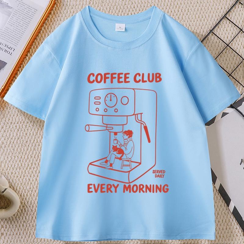 Coffee Club Every Morning Graphic T Shirt Espresso Machine Cozy Coffee Lover Tee Shirt Casual Cotton Short Sleeve Streetwear 4XL
Coffee Club Every Morning Graphic T Shirt Espresso Machine Cozy Coffee Lover Tee Shirt Casual Cotton Short Sleeve Streetwear 4XL