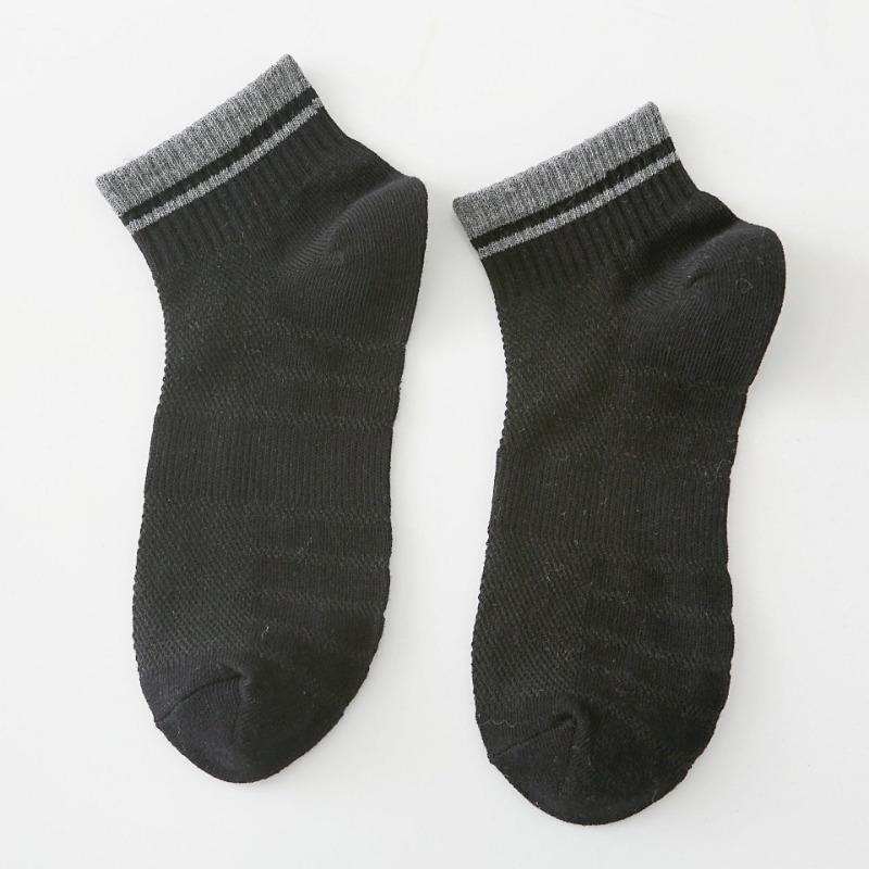 Men Spring and Summer New Pure Color Mesh Cotton Sweat Absorbing Breathable Boat Socks 1 pair чорний
Men Spring and Summer New Pure Color Mesh Cotton Sweat Absorbing Breathable Boat Socks 1 pair чорний