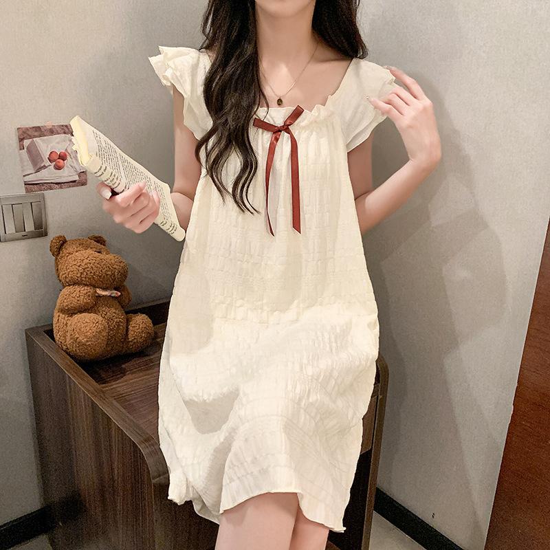 T summer new product Xiaofei sleeve square collar sweet and gentle series nightgown women s one-piece can wear simple loungewear M
T summer new product Xiaofei sleeve square collar sweet and gentle series nightgown women s one-piece can wear simple loungewear M